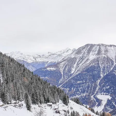 Gunneheim Attika 公寓 *